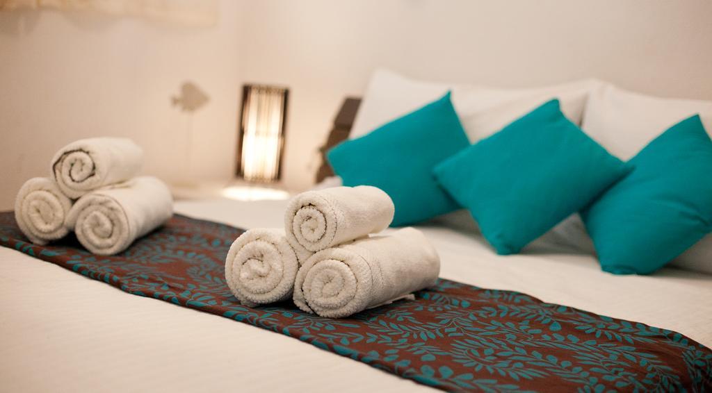 Apartments Mediterranea With Heated Pool ピサック エクステリア 写真